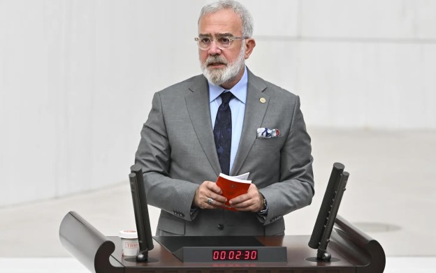 TBMM'de ilginç polemik! AK Partili Yenişehirlioğlu: Biz saraydan talimat almıyoruz